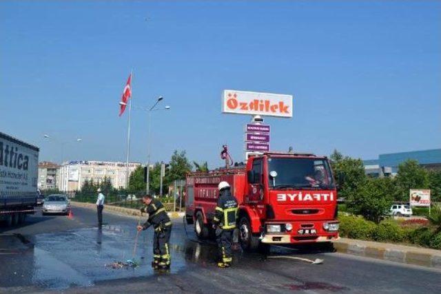 Tır’In Çarptığı Elektrikli Bisikletin Sürücüsü Öldü