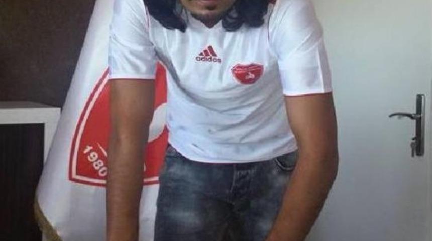 Denizli B&uuml;y&uuml;kşehir Belediyespor'dan Kaleye Takviye