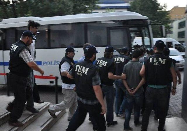 Bursa’da Gözaltına Alınan Ydg-h’liler Adliyeye Sevk Edildi