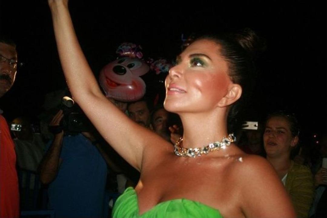 İnebolu&rsquo;da Ebru Yaşar R&uuml;zgarı Esti