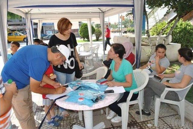 İncirliova’da Şehir Merkezine Taşınabilir Havuz Kuruldu