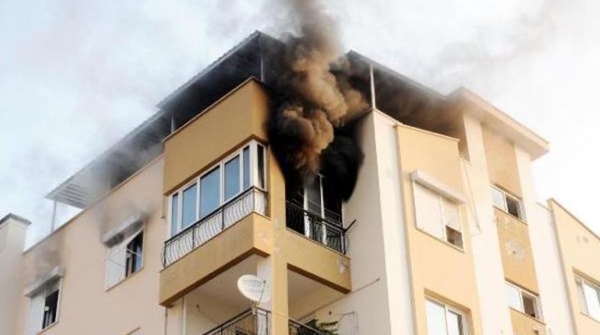 Yangına Uyurken Yakalandılar