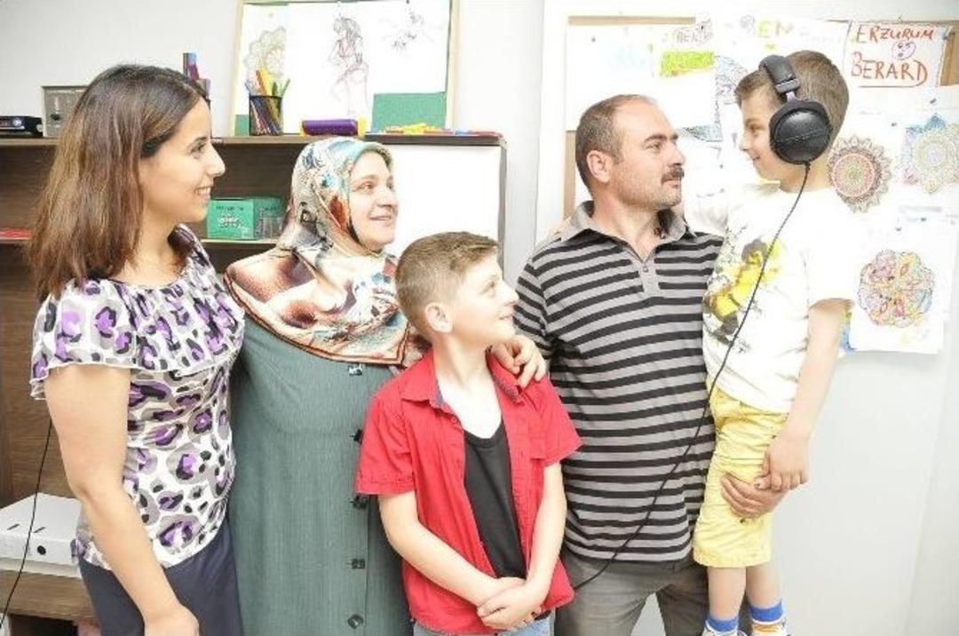 "anne Bak Konuşuyorum"