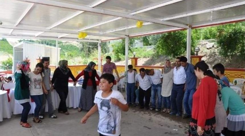 Engelli Çocuklar Piknikte Gönüllerince Eğlendi