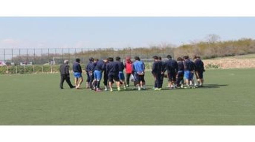 Yeşilyurtspor&rsquo;da Futbolcu Se&ccedil;melerine B&uuml;y&uuml;k İlgi