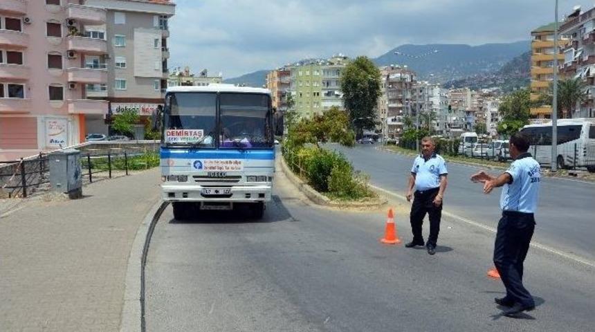 Alanya&rsquo;da Ulaşım Denetim Altında
