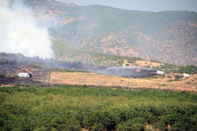 Askeri B&ouml;lgede &Ccedil;ıkan Yangına Toma larla M&uuml;dahale 2
