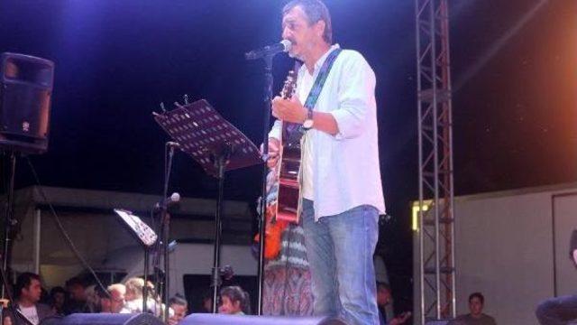 Erdal Güney, Memleketinde Konser Verdi