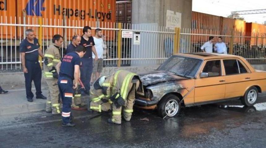 Otomobil Seyir Halindeyken Yandı