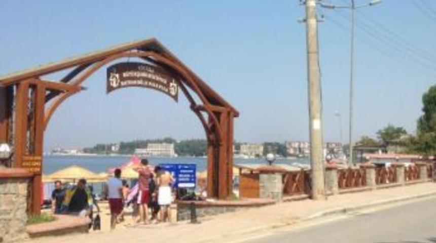 Darıca'da Halk Plajında Iki Kişi Boğuldu