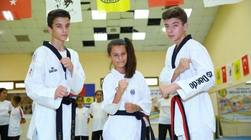 Buca&rsquo;nın Yıldızları D&uuml;nya&rsquo;ya A&ccedil;ılıyor