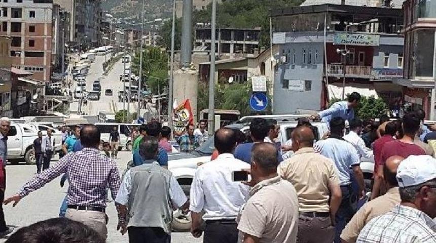 Şemdinli'de Silahlı Saldırıya Uğrayan Astsubay Ağır Yaralandı