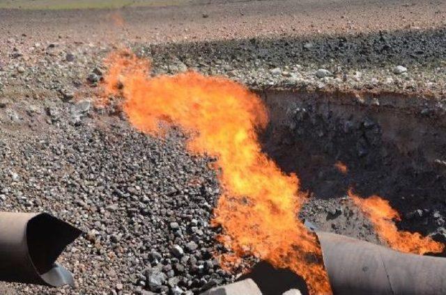 Pkk, Ağrı'da İran Dogalgaz Hattını Havaya Uçurdu