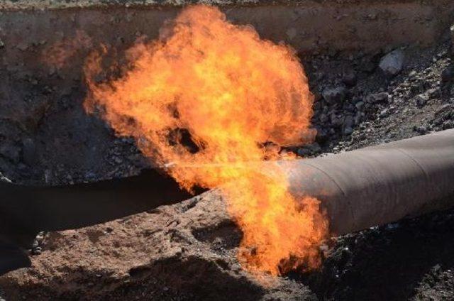 Pkk, Ağrı'da İran Dogalgaz Hattını Havaya Uçurdu