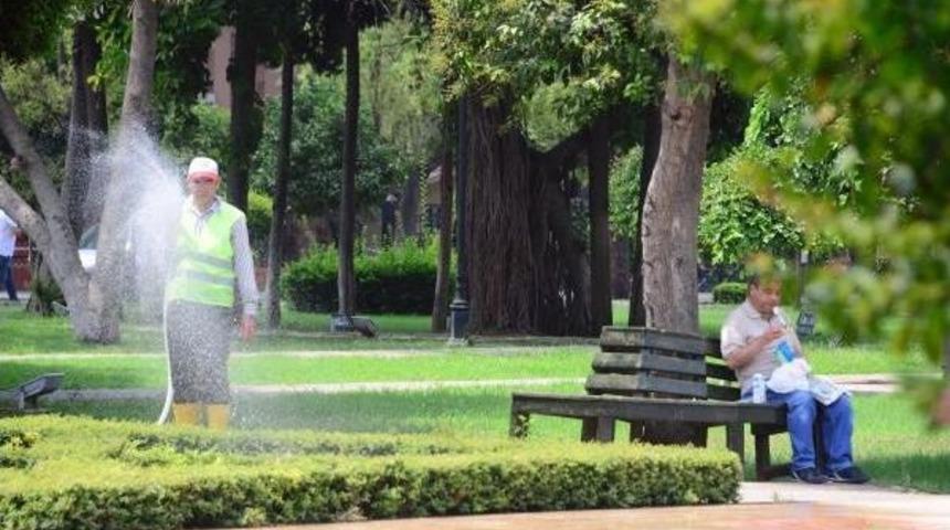 Adana'da Termometreler 38 Dereceyi G&ouml;sterdi