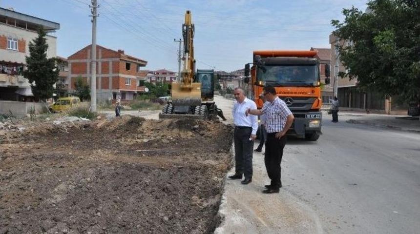 Hamzabey Caddesi Asfaltlanıyor