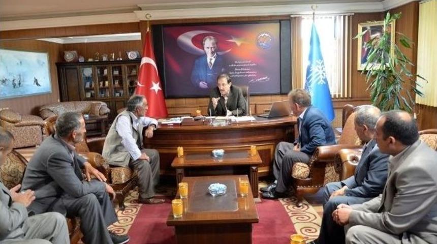 Muhtarlardan Başkan Bulutlar&rsquo;a Teşekk&uuml;r