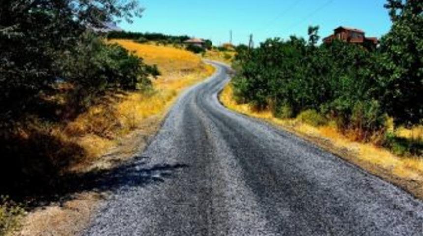 Grup Yolundaki Asfaltlama &Ccedil;alışmaları Tamamlandı