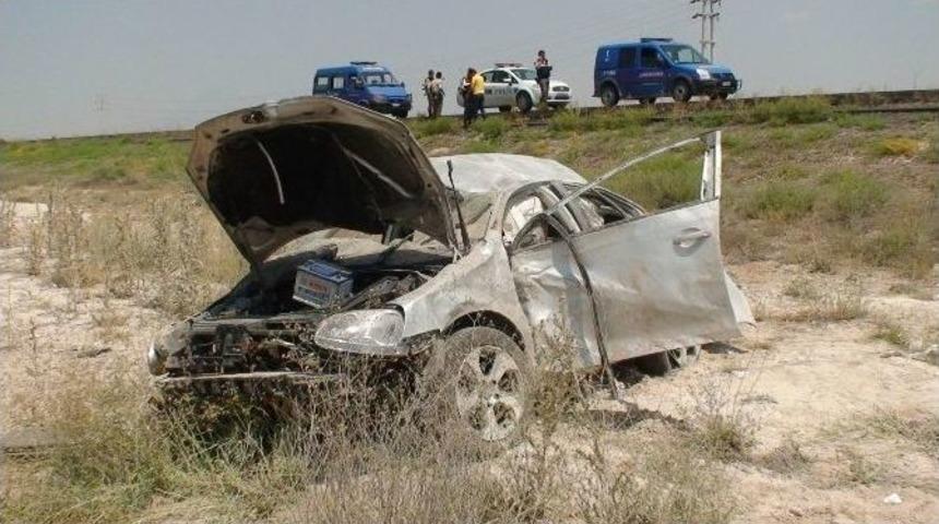 Lastiği Patlayan Otomobil Takla Attı: 1 &Ouml;l&uuml;, 4 Yaralı