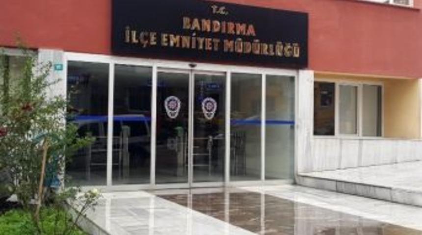 Ş&uuml;pheli &Ccedil;anta Bandırma&rsquo;da Polisi Harekete Ge&ccedil;irdi