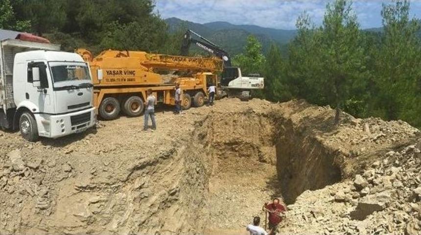 R&uuml;stem Keleş&rsquo;in M&uuml;jdesini Verdiği İ&ccedil;mesuyu Depoları Mahallelere Yerleştirilmeye Başlandı