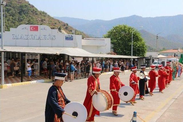 6 Yıldızlı Queen Victoria Marmaris’e Geldi