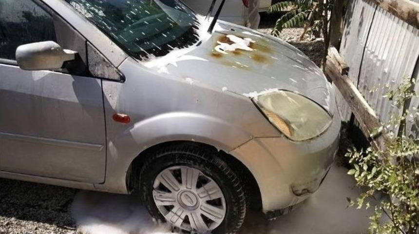 Malatya&rsquo;da Otoparktaki Ara&ccedil; Yandı