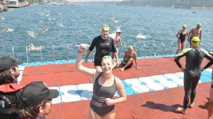 Samsung Boğazi&ccedil;i Kıtalararası Y&uuml;zme Yarışlarına Adanalı Sporcular Damga Vurdu