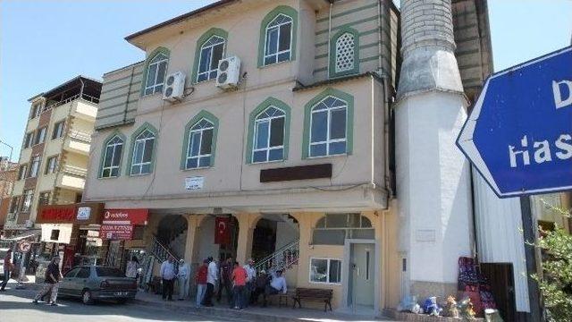 İvrindi’de Asansörlü Cami