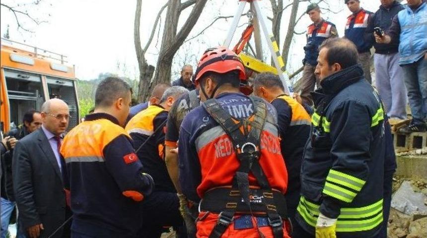 Adresler Karışınca Umke Ve İtfaiye Ekipleri Uzun S&uuml;re Yaralı Aradı