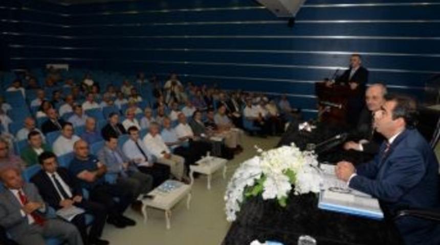 Vali G&uuml;zeloğlu, Gebze İl&ccedil;esi Değerlendirme Toplantısı&rsquo;na Katıldı
