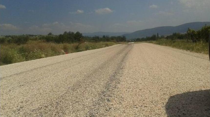 Soğucakpınar Grup K&ouml;y Yolu Asfalt &Ccedil;alışması Bitti
