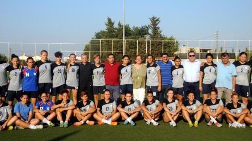 Başkan Pekdaş: Konak Belediyespor'un Kapanması S&ouml;z Konusu Değil