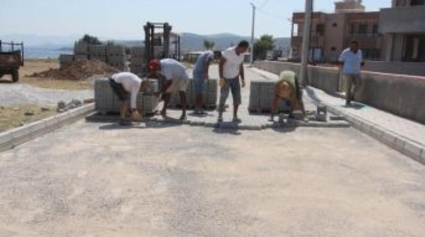 Pelitk&ouml;y Sahilinde Yol Yapımı