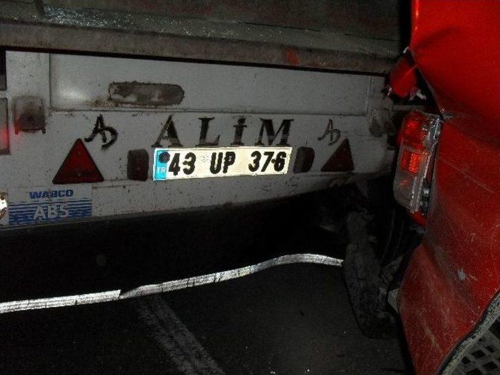 Bilecik’te Kamyon Tır’a Çarptı 1 Yaralı G4