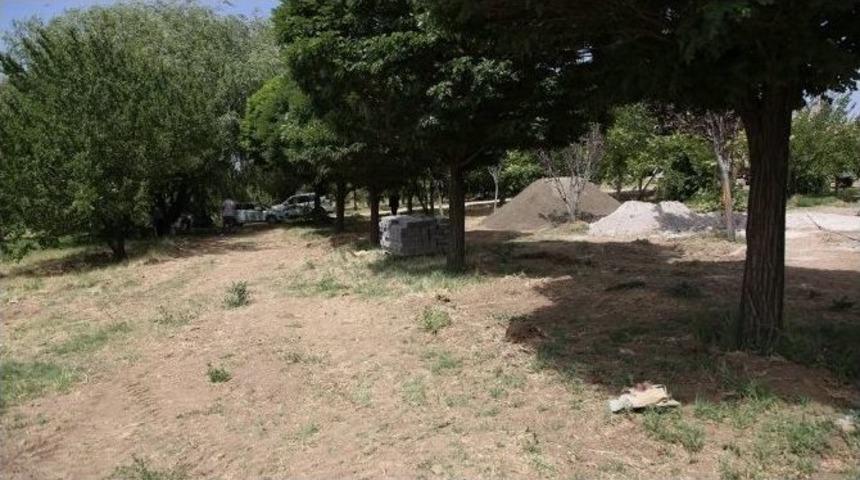 İpekyolu Belediyesi&rsquo;nden Park Yapımı