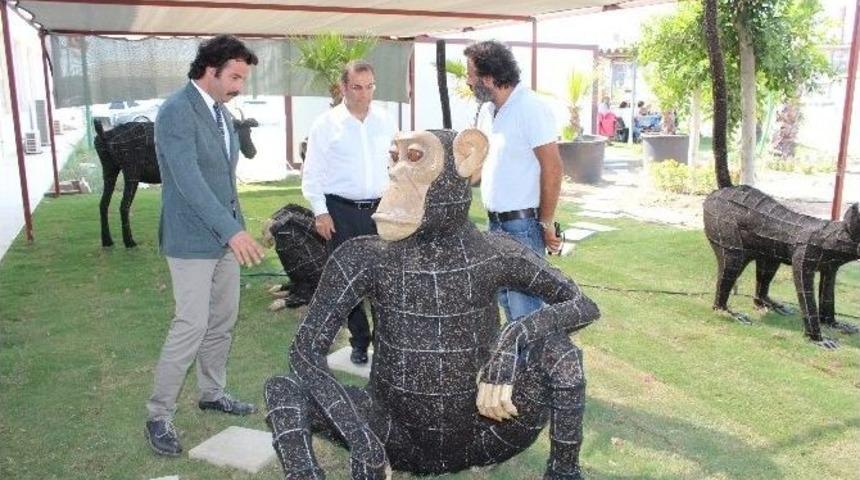 Vali T&uuml;rker, Expo 2016 Alanı&rsquo;nda İncelemelerde Bulundu