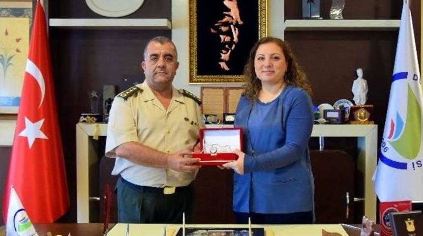 Jandarma Albay Ramazan Ak&ccedil;a&rsquo;dan Veda Ziyareti