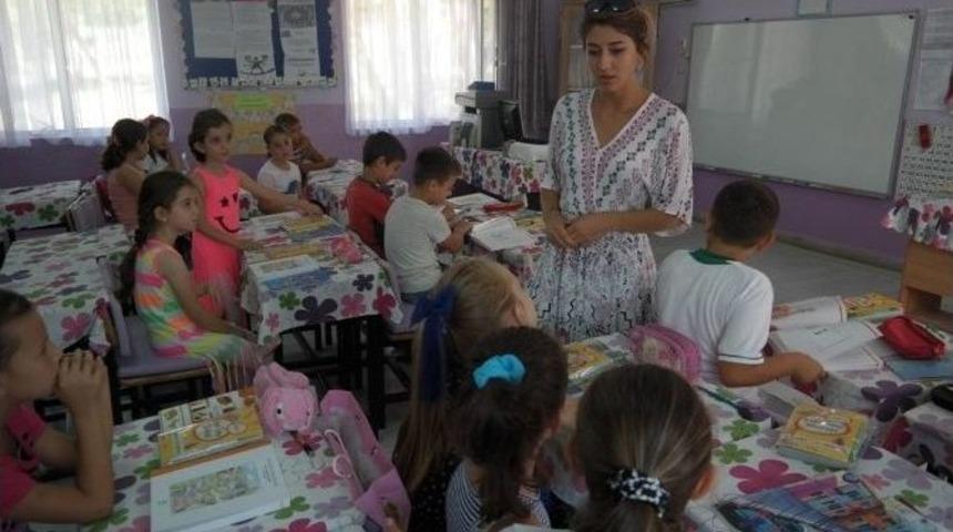 Nilüfer’de Çocuklara Kültür-sanat Ve Bilim Aşılanıyor