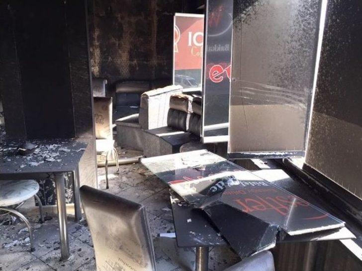 Diyarbakır’da Bir İş Yeri Kundaklandı G2