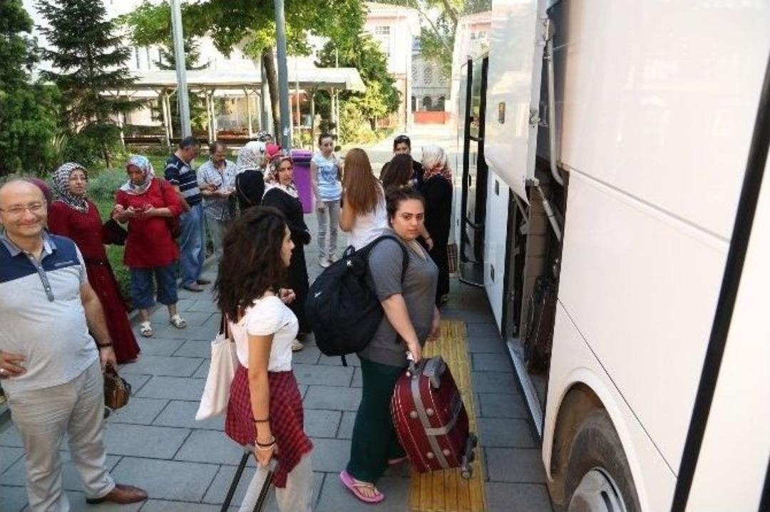 Ey&uuml;pl&uuml; Kız &Ouml;ğrenciler Bolu Kampı&rsquo;nda