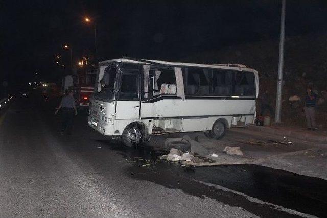 İşçi Minibüsü Devrildi: 12 Yaralı