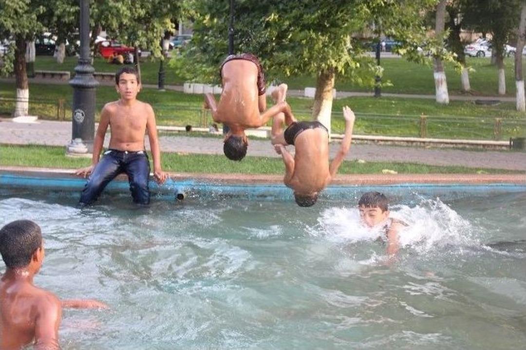 Serinlemek İsteyen &Ccedil;ocukların Tehlikeli Oyunu