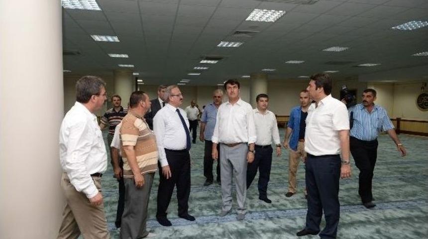 Karaloğlu&rsquo;ndan Demirtaş Cami&rsquo;ne &Ouml;vg&uuml;