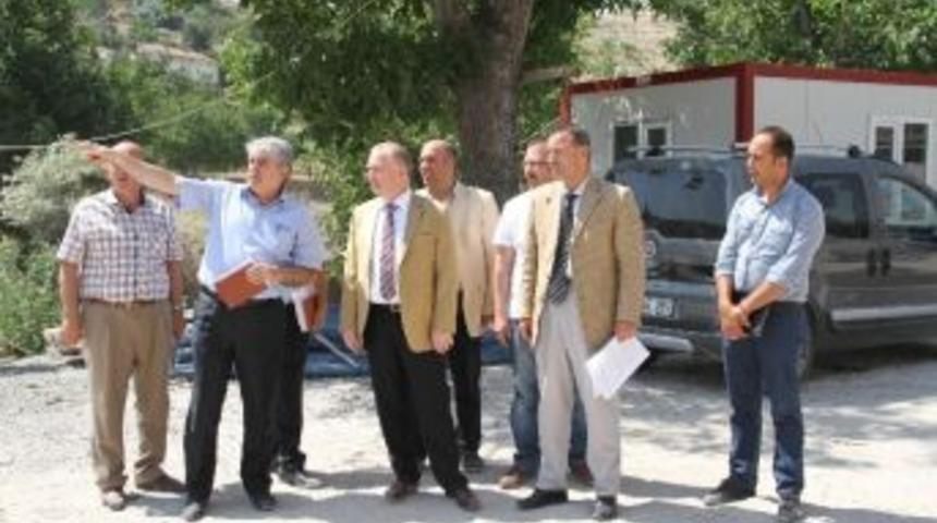 Vali Ceylan, Okul İnşaatlarında İncelemelerde