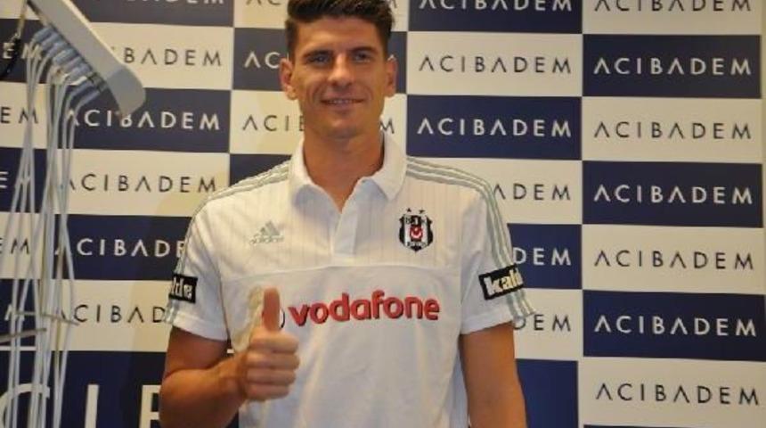 Mario Gomez Sağlık Kontrol&uuml;nden Ge&ccedil;ti