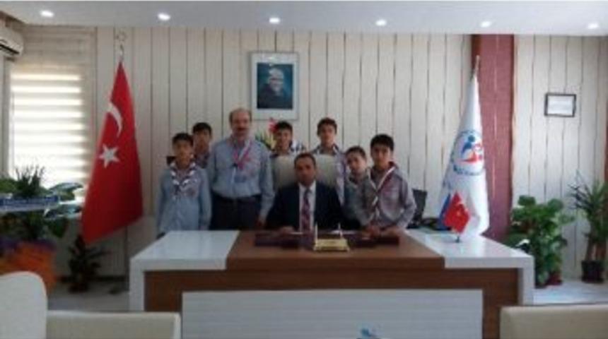 Boz&uuml;y&uuml;kl&uuml; İzciler Gen&ccedil;lik Ve Spor İl M&uuml;d&uuml;r&uuml; Yıldız&rsquo;ı Ziyaret Ettiler