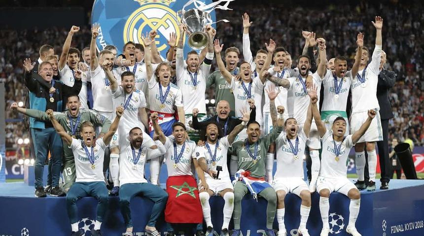 UEFA Avrupa'da yılın futbolcusu Luka Modric se&ccedil;ildi!