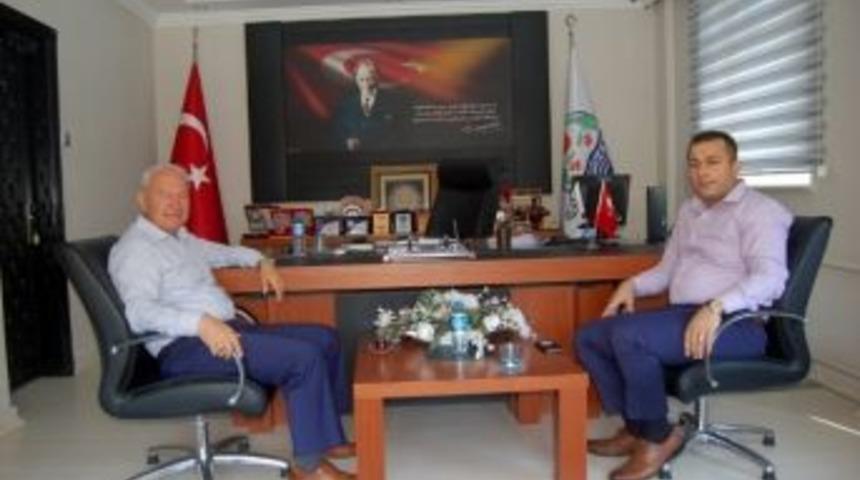 Kaymakam Şahin&rsquo;den Belediye Başkanına Ziyaret