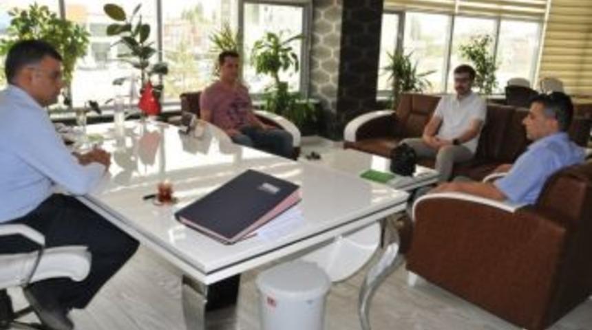 Aile Hekimleri Derneği&rsquo;nden M&uuml;d&uuml;r Ekinci&rsquo;ye Ziyaret